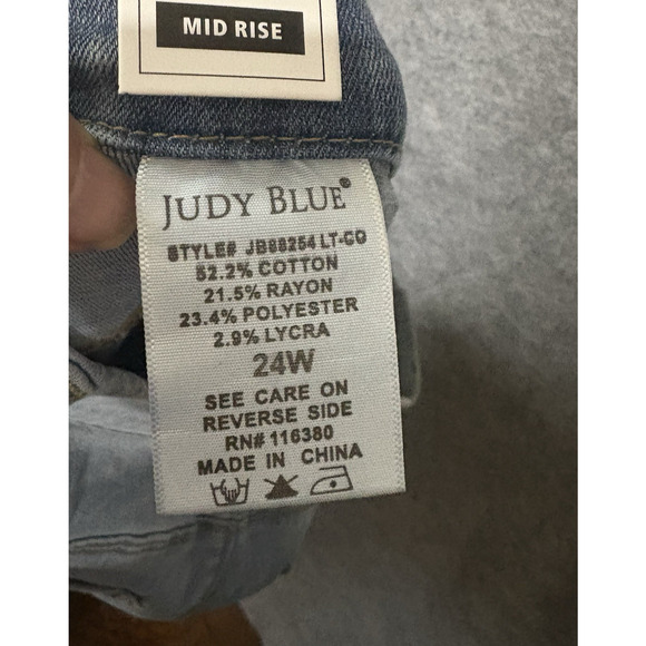 Judy Blue Skinny Fit Pull On Jeans Sz 24W Blue Light Wash Stretch Mid Rise NWT - Picture 7 of 11
